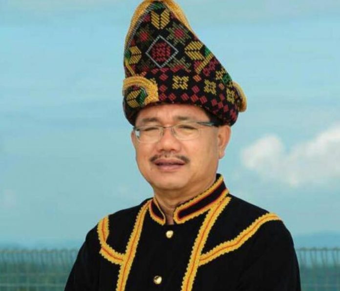 PBS Vice President, Datuk Johnny Mositun.