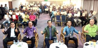 82 Pengerusi JKKK Melalap terima watikah pelantikan