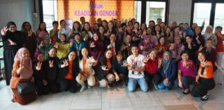 CHAMPIONING 30PC TARGET POLICY