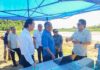 Salleh teliti WP01, WP02 Pan Borneo, sedia syor percepat pelaksanaan Salleh sedang menerima taklimat berkenaan status semasa projek.