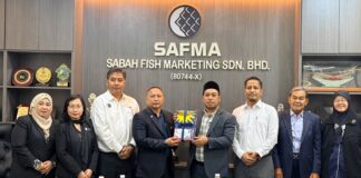 SAFMA SEMARAK SEMANGAT PATRIOTISME, JALUR GEMILANG DISERAH KEPADA AHLI LEMBAGA PENGARAH