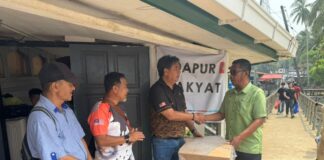 SAFMA SUMBANG IKAN RAKYAT SABAH KEPADA MANGSA KEBAKARAN KAMPUNG NUMBAK