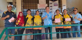 VICTOR SERAH INSENTIF SUKAN KEPADA 10 ATLET CEMERLANG MSSS TAMBUNAN