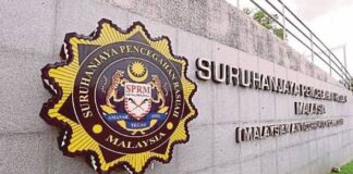 Civil Servant and Former CEO Arrested on Suspicion of Accepting RM18,000 Bribe