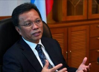 Shafie: Review the Audit Report Before Blaming Warisan