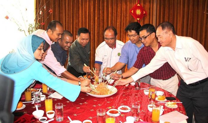 Gambar hiasan Gambar hiasan