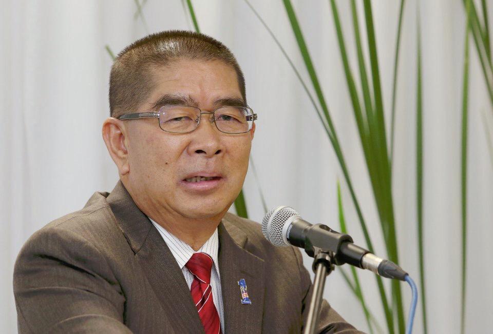 Presiden PBS, Datuk Seri Panglima Maximus Johnity Ongkili