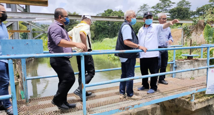 Bung melawat loji penapis air Kg Bunsit Keningau